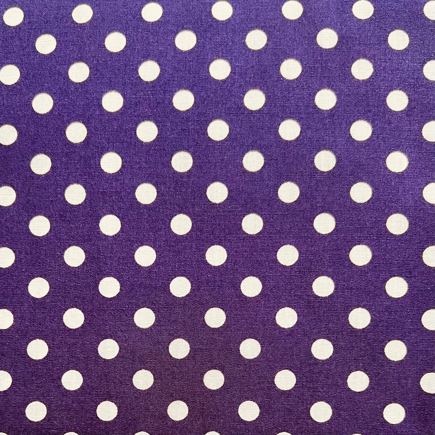 Tissu en coton VIOLET à POIS blancs de 7 mm, largeur 140 cm, tissu à pois