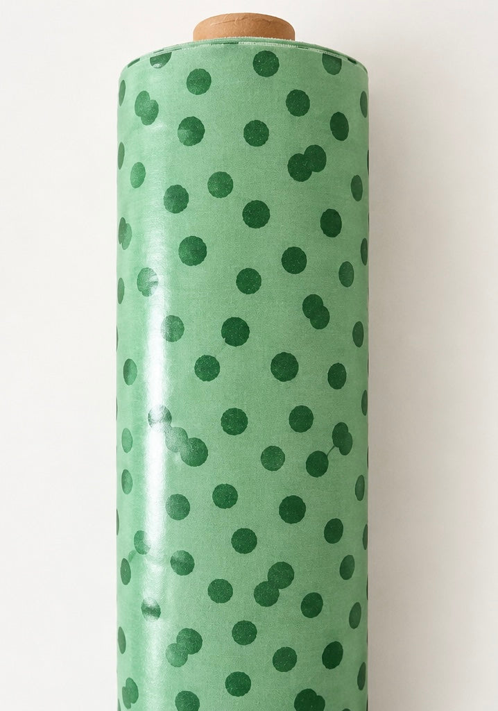 AU MAISON Wachstuch Bobbi Green verspielte Punkte in Grün, beschichtete Baumwolle