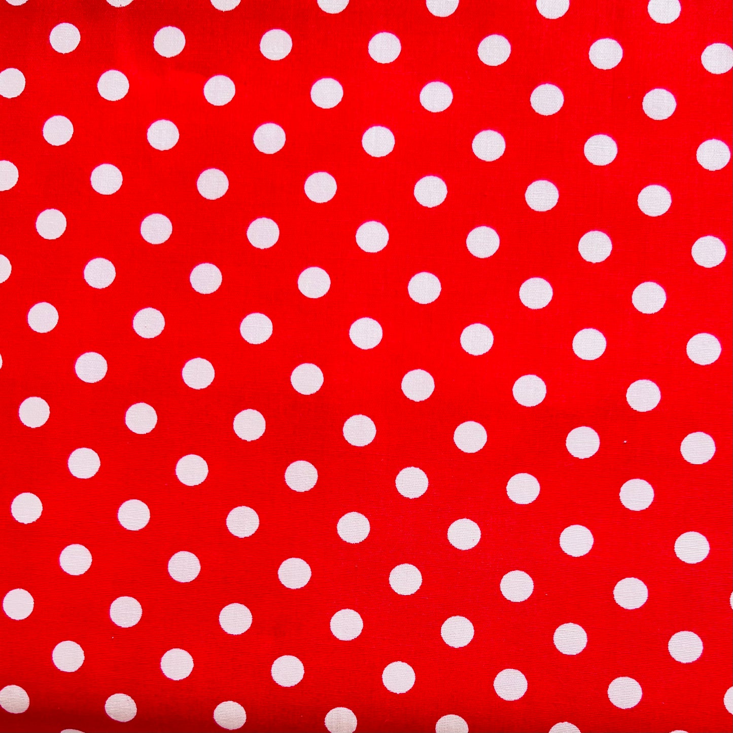 Tissu en coton ROUGE à pois blancs de 7 mm, largeur 140 cm, tissu à pois