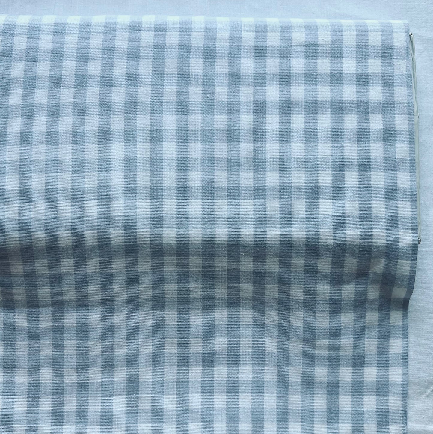 Baumwollstoff HELLBLAU mit weißen KAROS 10 mm, 140 cm breit, Vichy Karo Karostoff Kariert