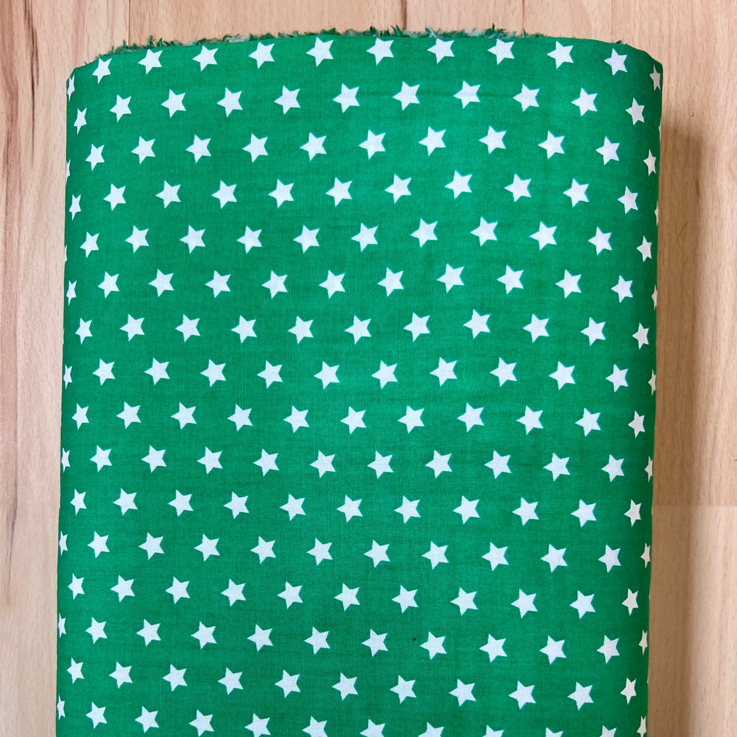 Tissu en coton VERT avec ÉTOILES BLANCHES 10 mm, 140 cm de large, tissu étoiles