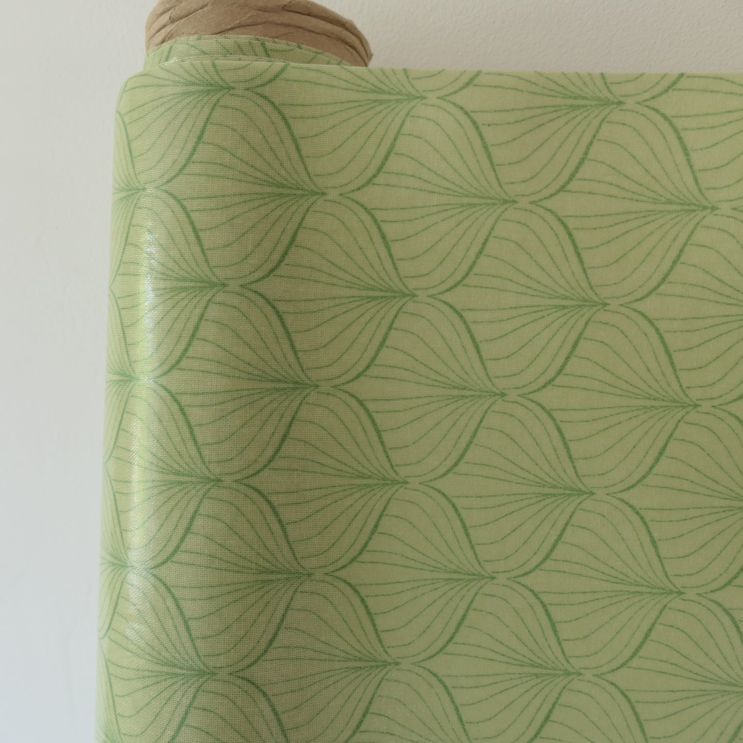 Au Maison Alli Spring Green hochwertiges Wachstuch in hellgrün grün, beschichtete Baumwolle