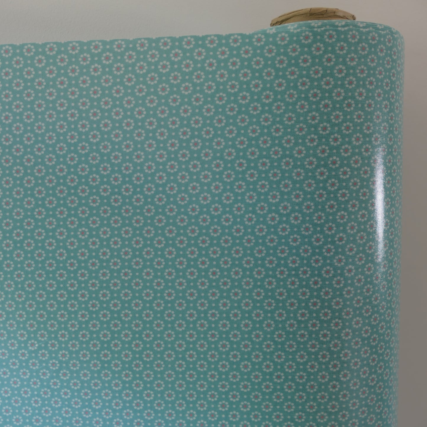 AU MAISON Wachstuch Belle Fleur Aqua Sky Blümchen hellblau türkis, beschichtete Baumwolle
