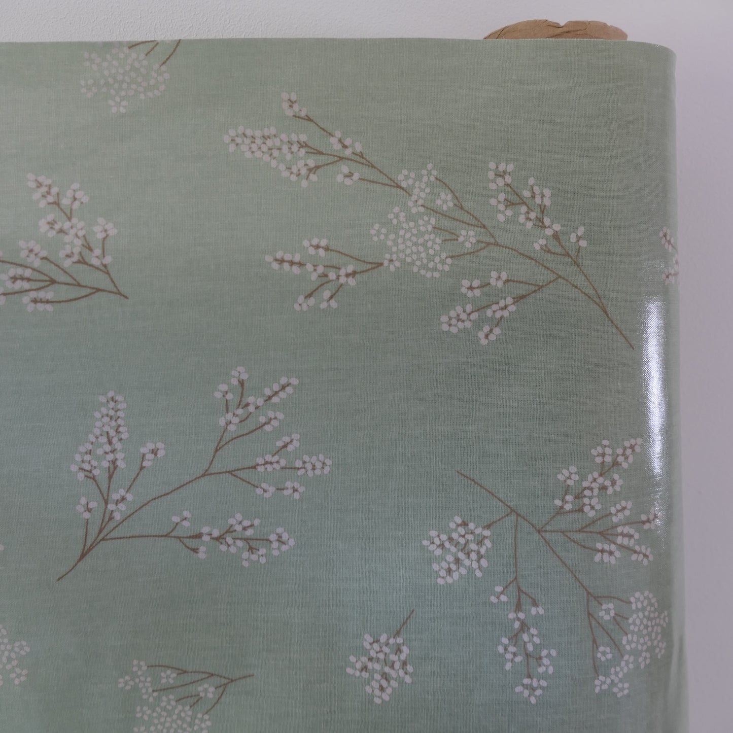 AU MAISON Wachstuch Alberte Verte, Blumen Sträucher mint grün, beschichtete Baumwolle