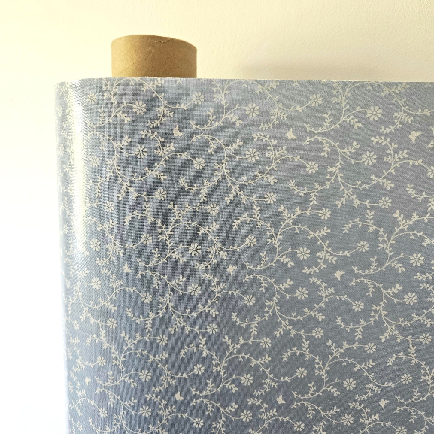 AU MAISON Wachstuch Claire blue blau geblümt, beschichtete Baumwolle