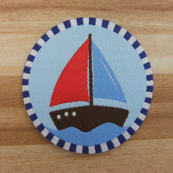Webetikett Patch Aufbügler SEGELBOOT rund 44mm zum Aufbügeln oder Aufnähen von Casa Di Falcone