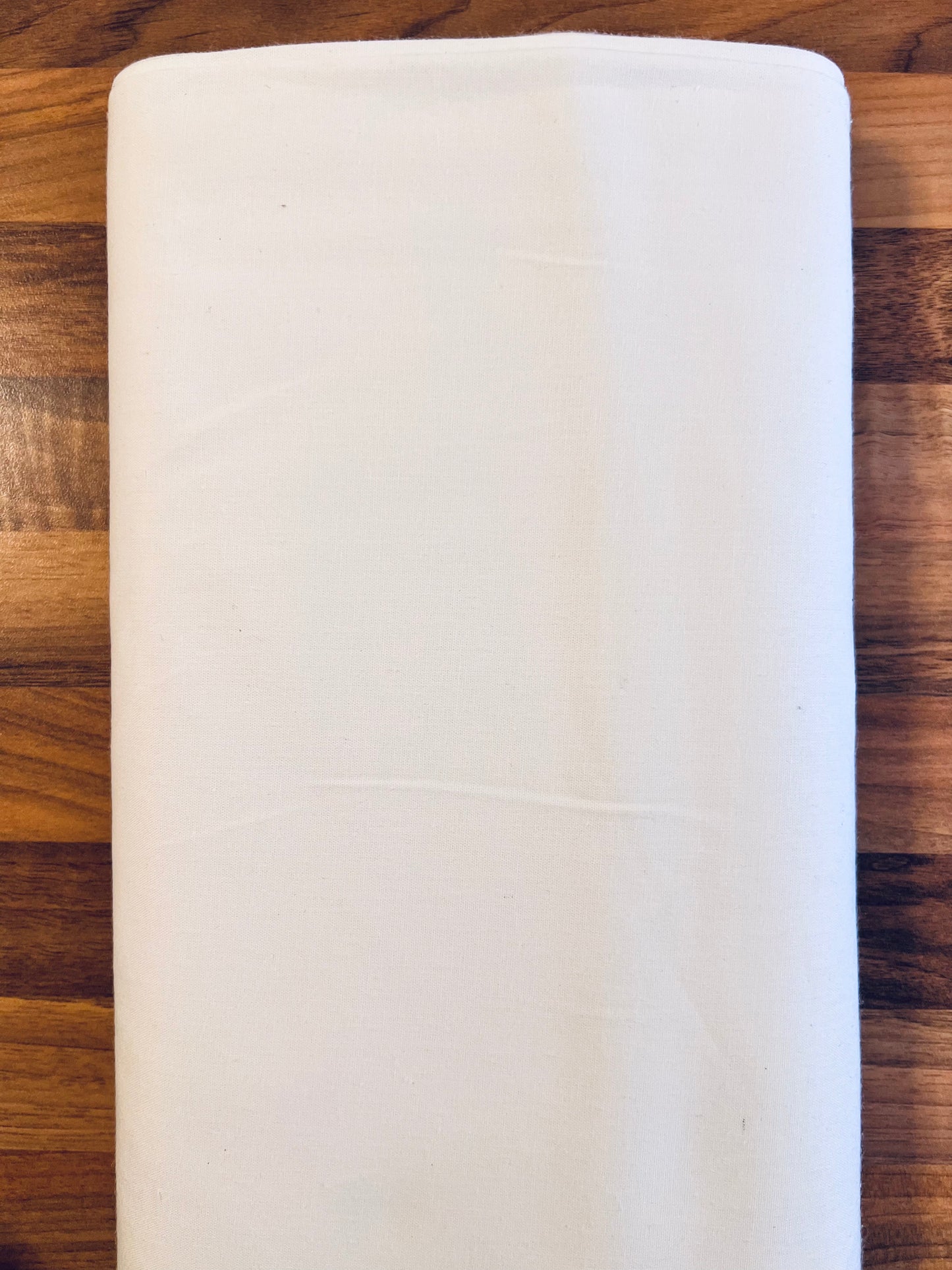 Tissu en coton UNI naturel / BLANC CRÈME / BLANC COQUILLE D'ŒUF 140 cm de large Coton vendu au mètre