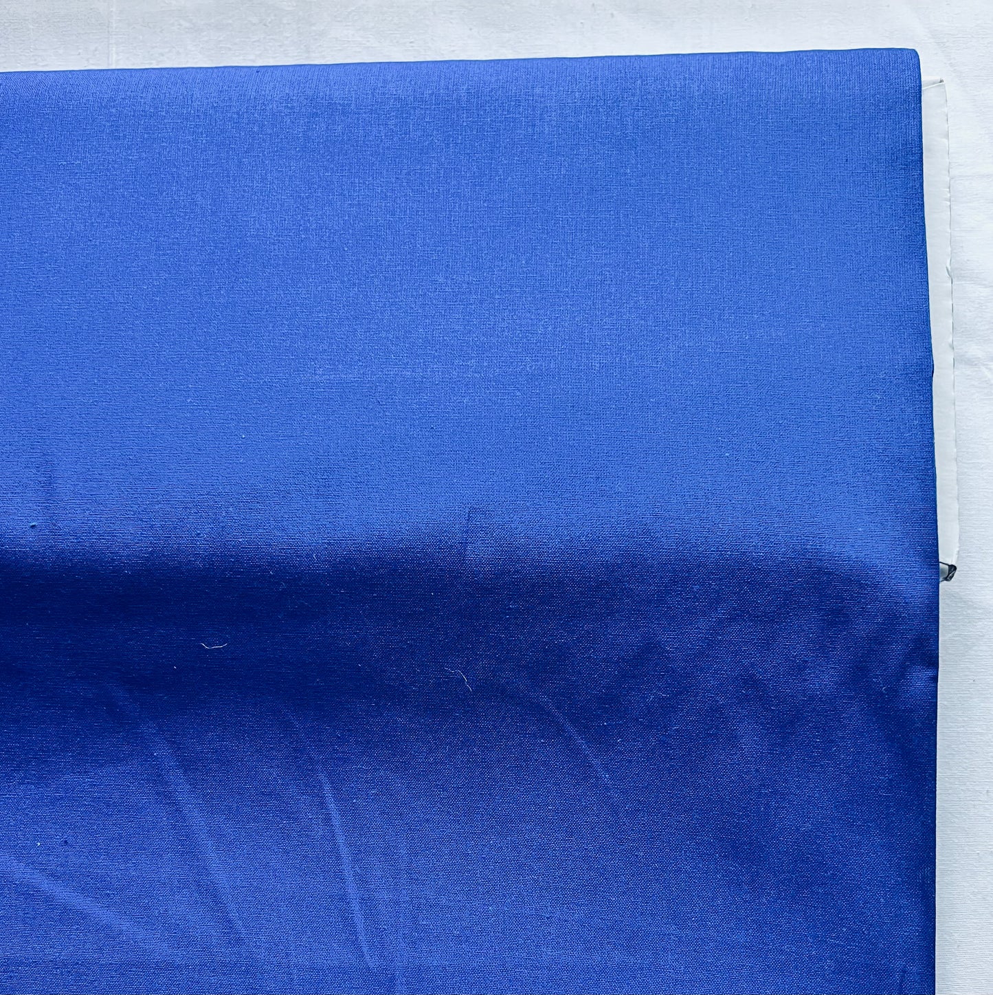 Tissu coton UNI BLEU 140 cm de large Tissu uni coton vendu au mètre