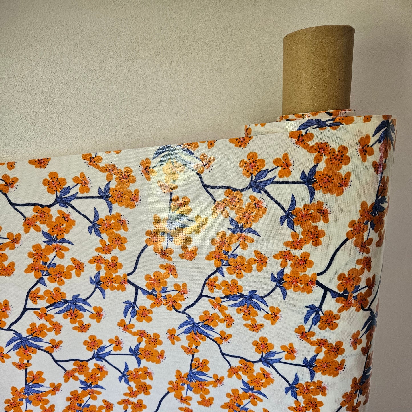 AU MAISON Wachstuch Amalie White Orange Blue Kirschblüten orange blau, beschichtete Baumwolle